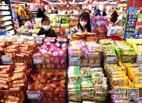 撫州市前三季度消費(fèi)品市場(chǎng)穩(wěn)健向好，日用品銷售彰顯活力